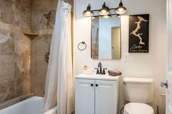 Walk to Sherman · 1BR w/ Patio - Image 5